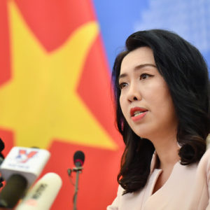 Biển Đông: Trung Quốc bắn đạn thật ‚hỏa lực mạnh‘ uy hiếp Việt Nam?