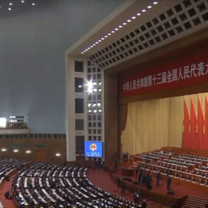 Trung Quốc toàn trị và hiếu chiến buộc phương Tây phải đối đầu