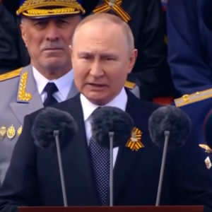 Putin bị bệnh ung thư máu rất nặng vẫn nắm giữ quyền lực, thanh trừng nhiều tướng lĩnh hàng đầu vì thất bại ở Ukraine‘