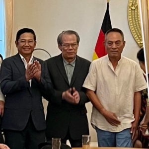 Establishment of the „General Association of Vietnamese people in Germany“ – Ambassador directs, Ministry of Defense counts votes