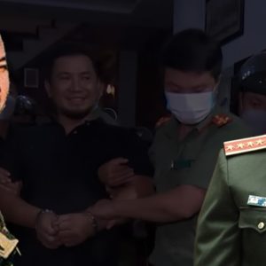 Tô Lâm tung đòn thù với Bùi Tuấn Lâm. Dùng đòn bẩn rửa mặt bẩn?