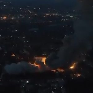 Kho đạn của Nga phát nổ ở Makiivka sau khi Ukraine tấn công bằng ‚hai tên lửa HIMARS