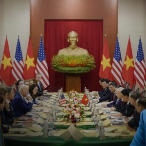 Mỹ hoãn ra quyết định công nhận Việt Nam là nền kinh tế thị trường thêm 6 ngày