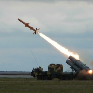 Потопленный российский топливный грузовой корабль – удар „Нептуном“?