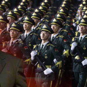 Tô Lâm và Chiến Dịch “Cho Quen Mắt Với Quân Phục Lạ”