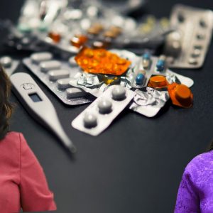 Bệnh viện có thuốc giả hay không BT Đào Hồng Lan hãy hỏi bà Nguyễn Thị Kim Tiến?